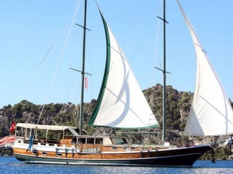 Vermietung Segelboot Custom Made mit Führerschein