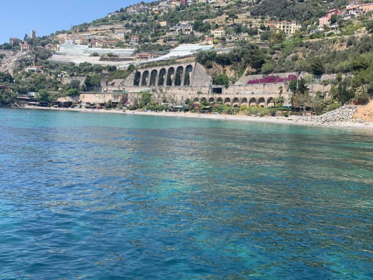 Vermietung Motorboot Esposito Mare mit Führerschein