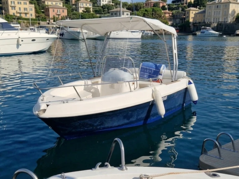 YachtCharter in Catania - Marinello Eden 18 auf SamBoat