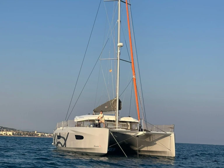 Katamaran mit oder ohne Skipper Excess mieten in Canet-en-Roussillon