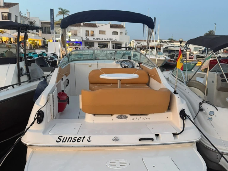 YachtCharter in Marbella - Monterey 242 cruiser auf SamBoat