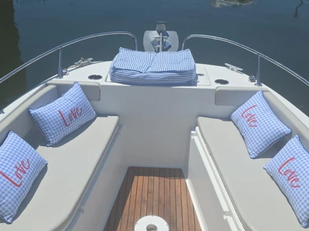 YachtCharter in Mandelieu-la-Napoule - Bénéteau Flyer 8 SPACEdeck auf SamBoat