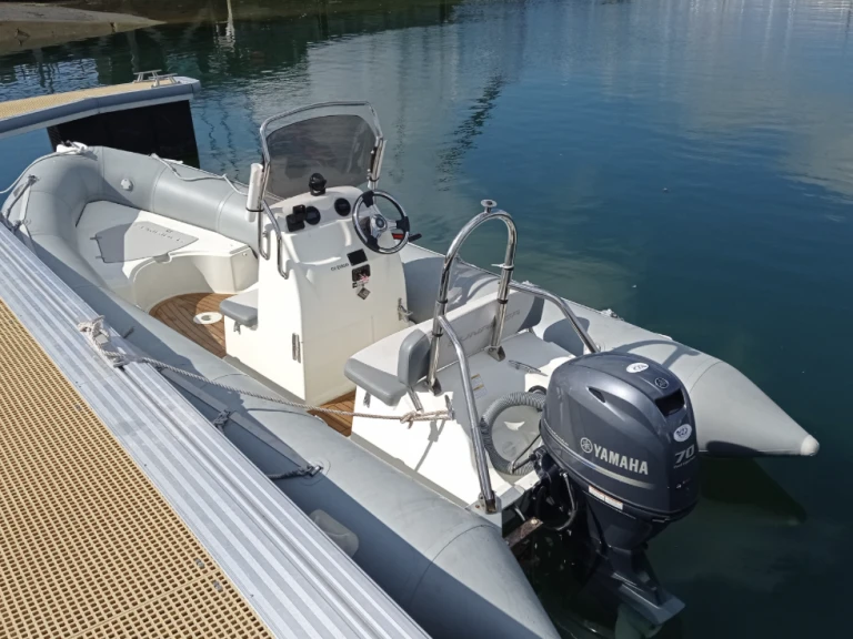 Ein Bombard Sunrider 550 mieten in La Forêt-Fouesnant