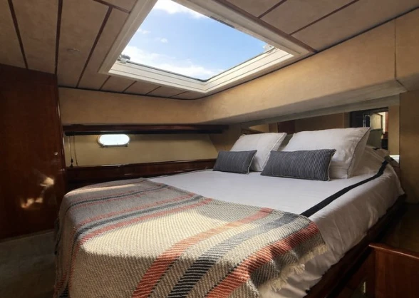 Ferretti Ferretti 680 mieten Puerto Banús