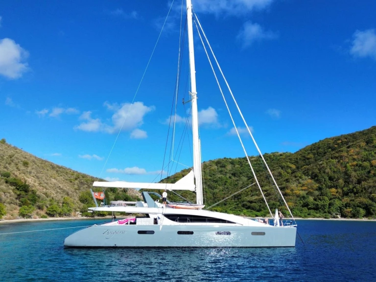 Yacht mit oder ohne Skipper Silhouette mieten in Road Town
