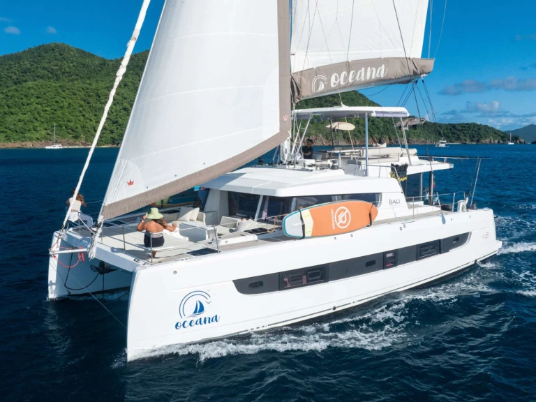 Bootsverleih Bali OCEANA Britische Jungferninseln Samboat
