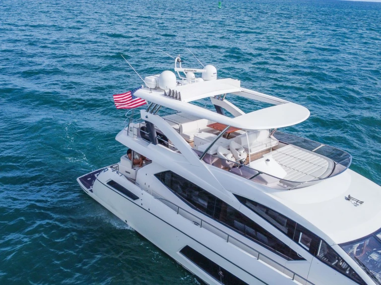 Ein Sunseeker Asha mieten in Miami
