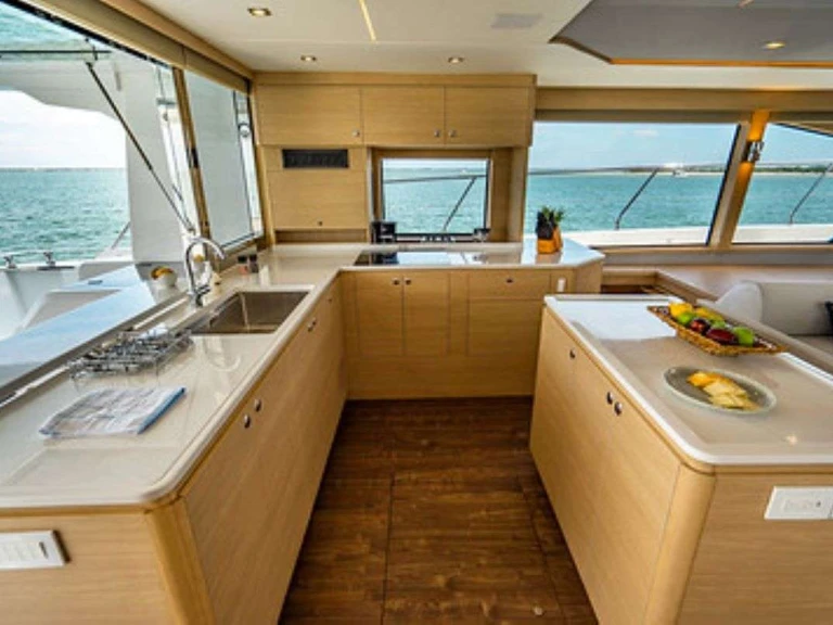 Bootsverleih Aquila A Yachta Fun Britische Jungferninseln Samboat