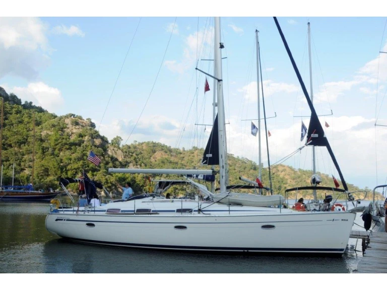 Bootsverleih Bavaria Bavaria 42 Cruiser Sámi Samboat