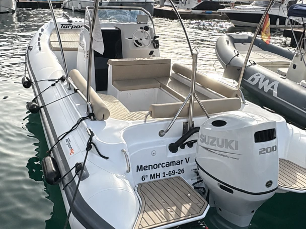 Vermietung Schlauchboot Tarpon mit Führerschein
