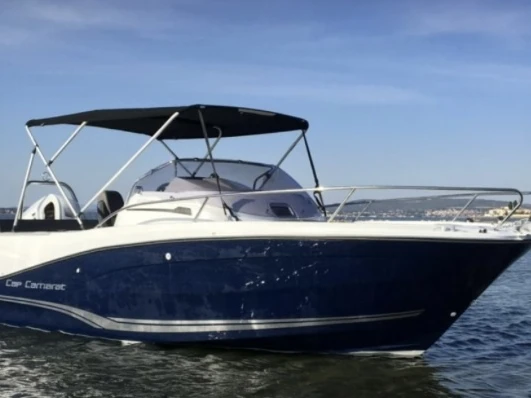 YachtCharter in Mandelieu-la-Napoule - Jeanneau Cap Camarat 6.5 WA auf SamBoat