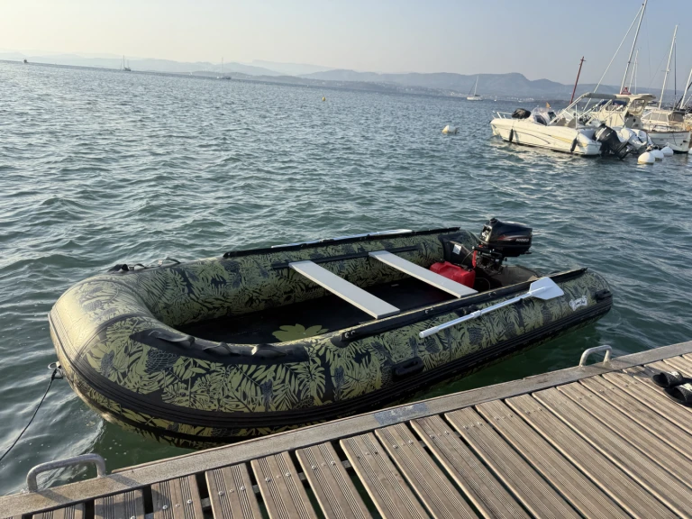 YachtCharter in Le Brusc - Bombard 4,20 auf SamBoat