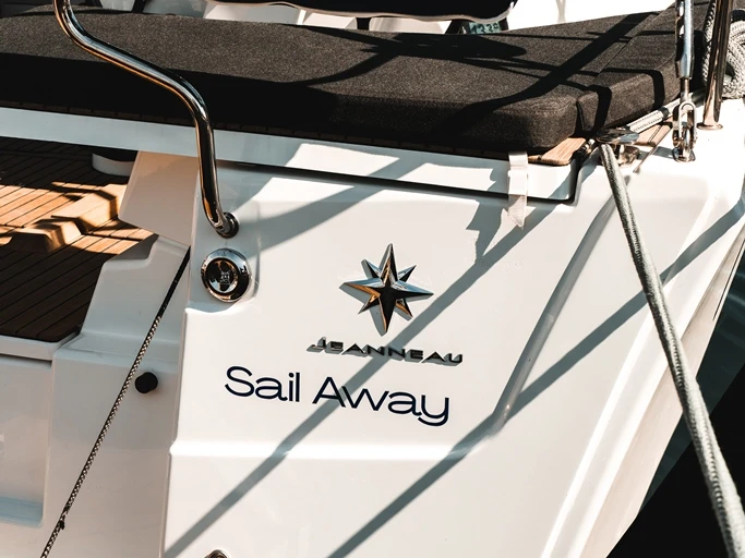 Bootsverleih Jeanneau Sun Odyssey 455 Piso Livadi Samboat