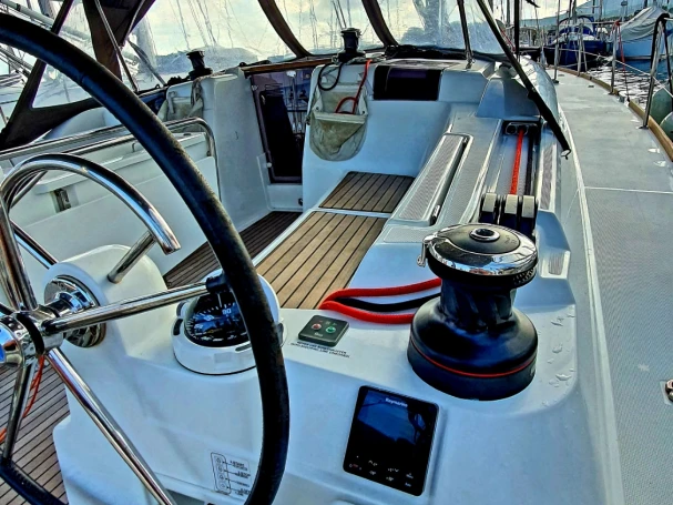 Boot mieten Piso Livadi günstig Sun Odyssey 449