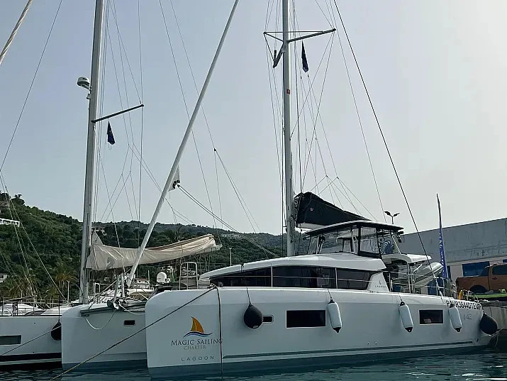 Katamaran mit oder ohne Skipper Lagoon mieten in Castellammare del Golfo