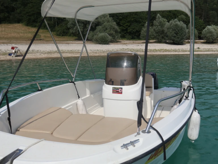 Motorboot mieten in Maisod - Karnic 480