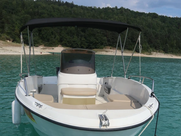 Motorboot mieten in Maisod zum besten Preis