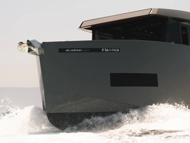 Bootsverleih De Antonio D50 Coupe Puerto De Barbate Samboat