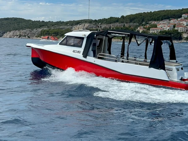 Motorboot mieten in Hvar zum besten Preis