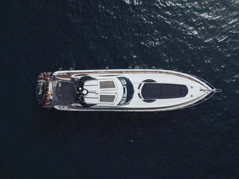 Vermietung Yacht Sunseeker mit Führerschein