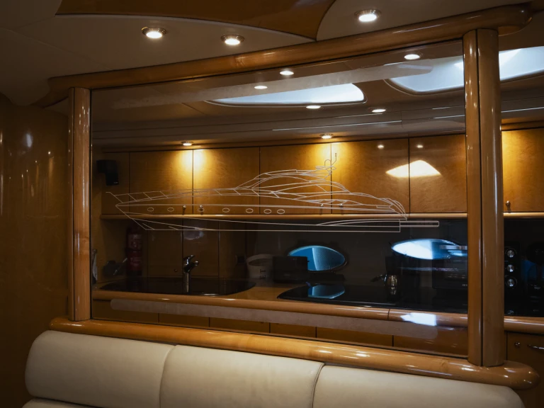 YachtCharter in Palma de Mallorca - Sunseeker Predator 75 auf SamBoat