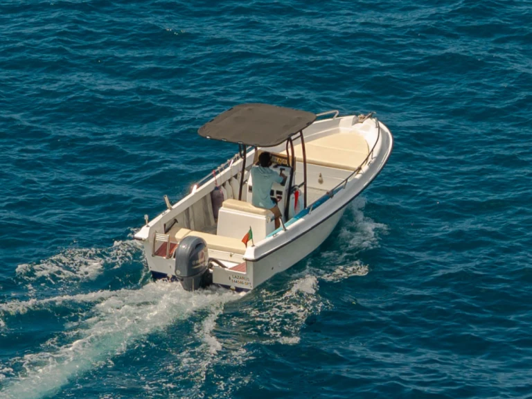 Ein Meta Boats 650 Open mieten in Porto do Funchal