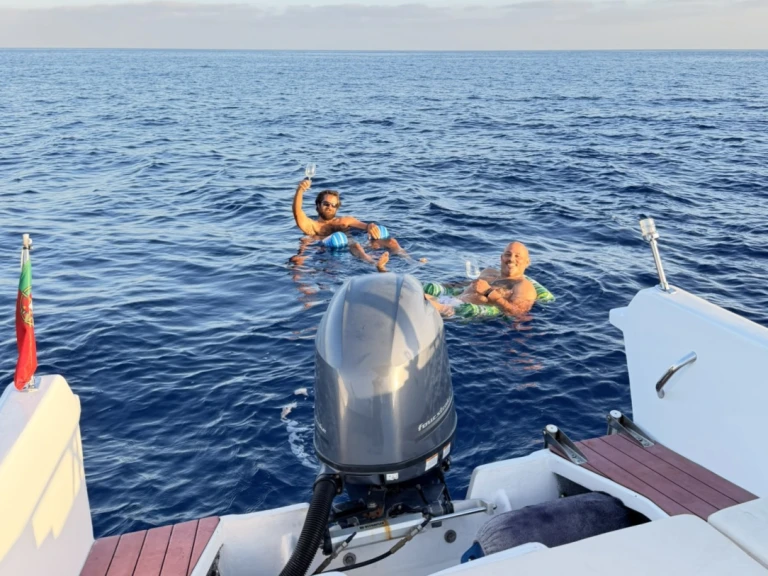 Motorboot mieten in Porto do Funchal zum besten Preis