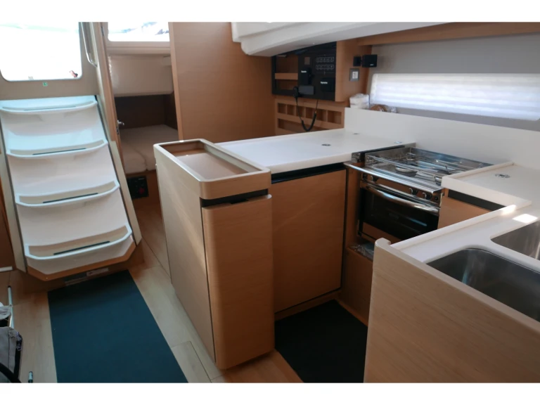 Segelboot mieten in San Vincenzo zum besten Preis