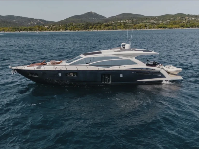 YachtCharter in Golfe de Saint-Tropez - Absolute Absolute 70 STY auf SamBoat
