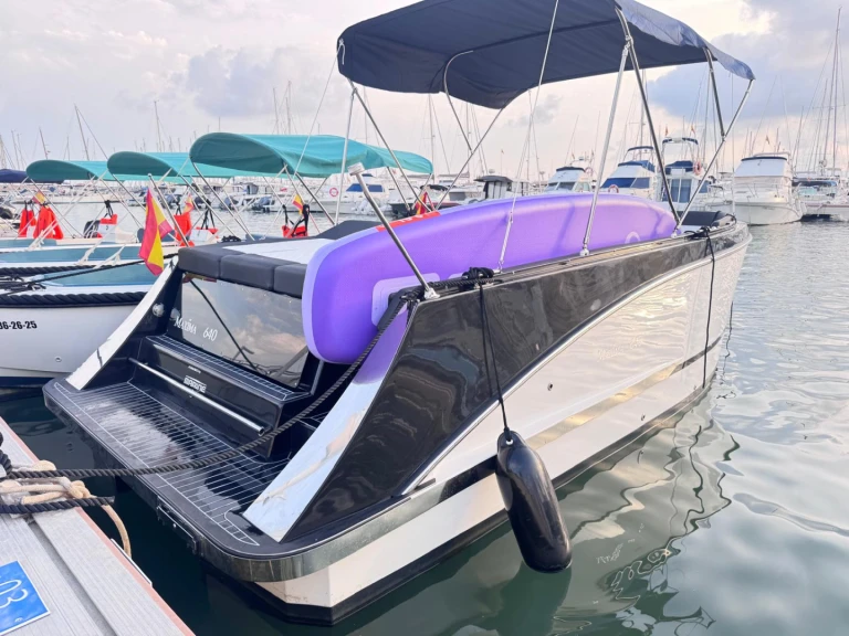 YachtCharter in Cambrils - Maxima Boats 640 auf SamBoat
