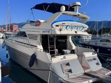Motorboot mieten in Rrethi i Vlorës - Ferretti Altura 39