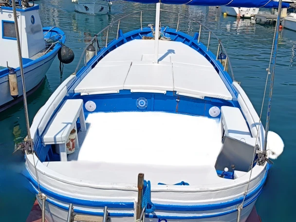 Motorboot mit oder ohne Skipper Mileo mieten in Italien
