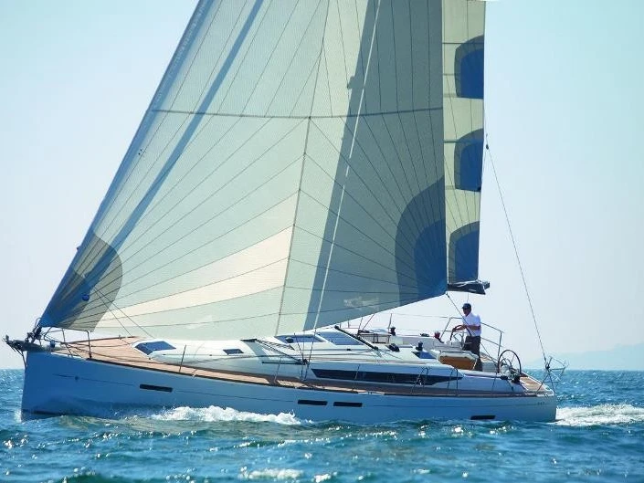 Segelboot mieten in Gouviá zum besten Preis