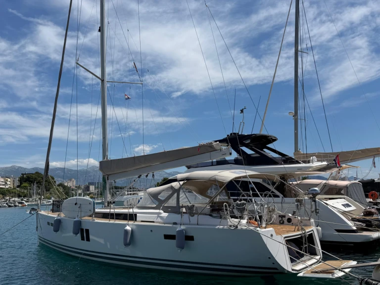 YachtCharter in Split - Hanse Hanse 545 auf SamBoat