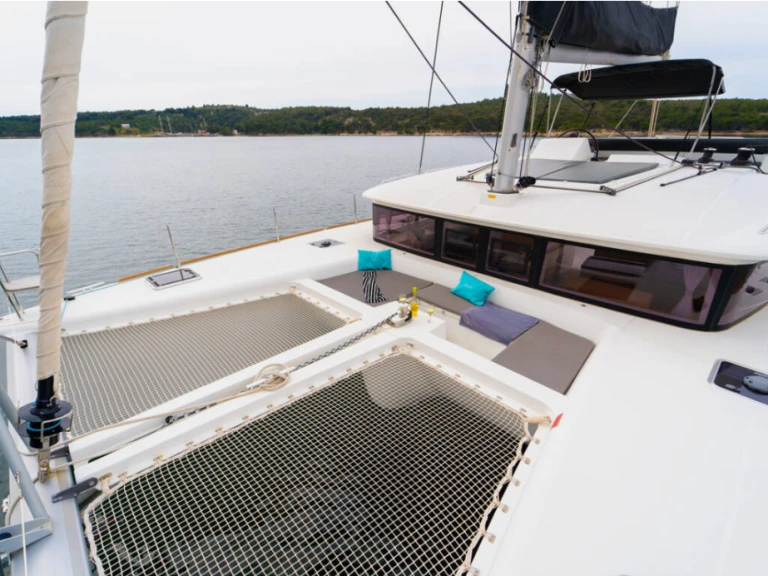 Katamaran mit oder ohne Skipper Lagoon mieten in Rogoznica