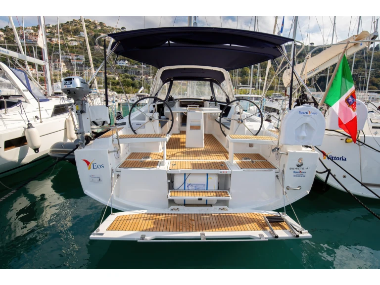 Segelboot mieten in Castellammare del Golfo zum besten Preis