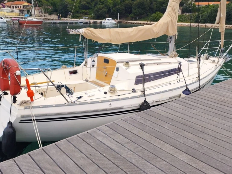 Jeanneau Aquila mieten Cannes