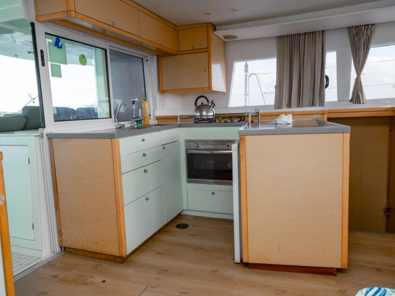 Katamaran mit oder ohne Skipper Lagoon mieten in Sansibar-Stadt