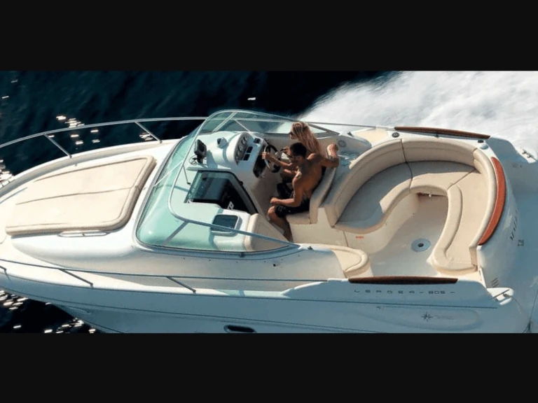 Motorboot mit oder ohne Skipper Jeanneau mieten in Hyères