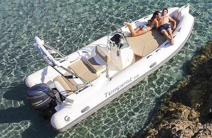 Schlauchboot mieten in Port de Pollença zum besten Preis