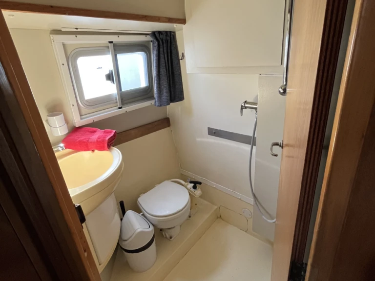 Vermietung Hausboot  mit Führerschein