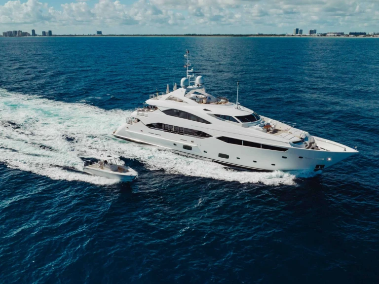 Vermietung Yacht Sunseeker mit Führerschein