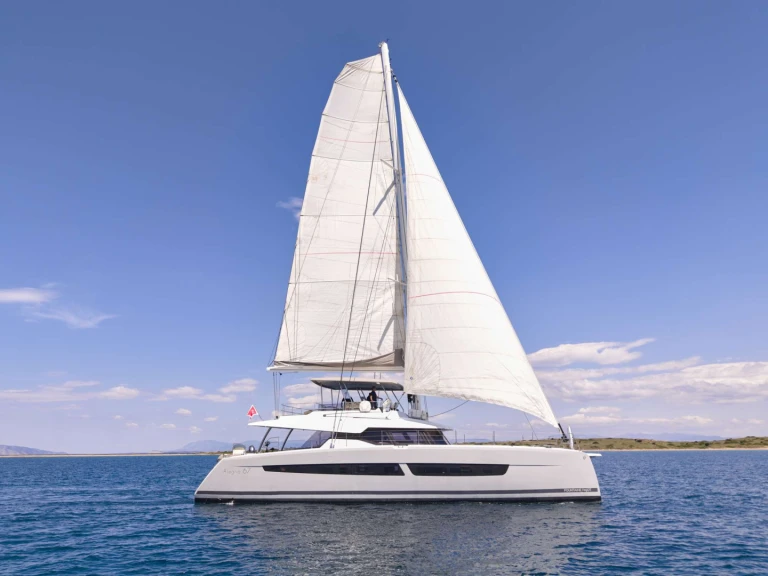 Vermietung Yacht Fountaine Pajot mit Führerschein