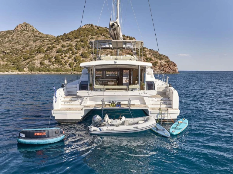 Yacht mieten in Athen zum besten Preis