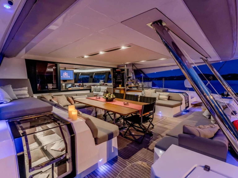 Fountaine Pajot NAMASTE (SAMANA) mieten Athen