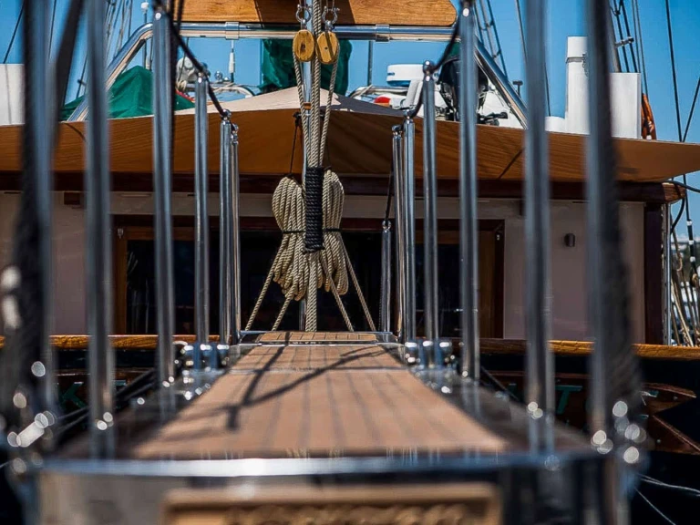 Yacht mit oder ohne Skipper Custom Gulet-Motor Sailor mieten in Athen