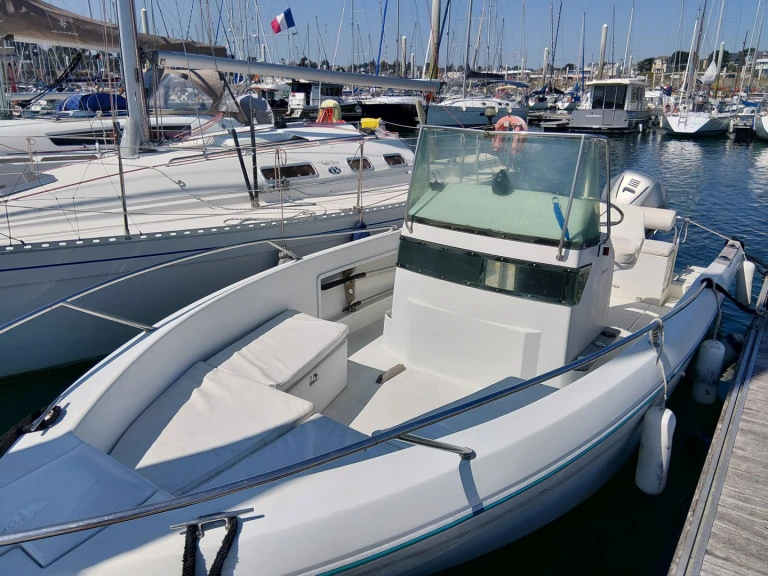 Vermietung Motorboot Jeanneau mit Führerschein