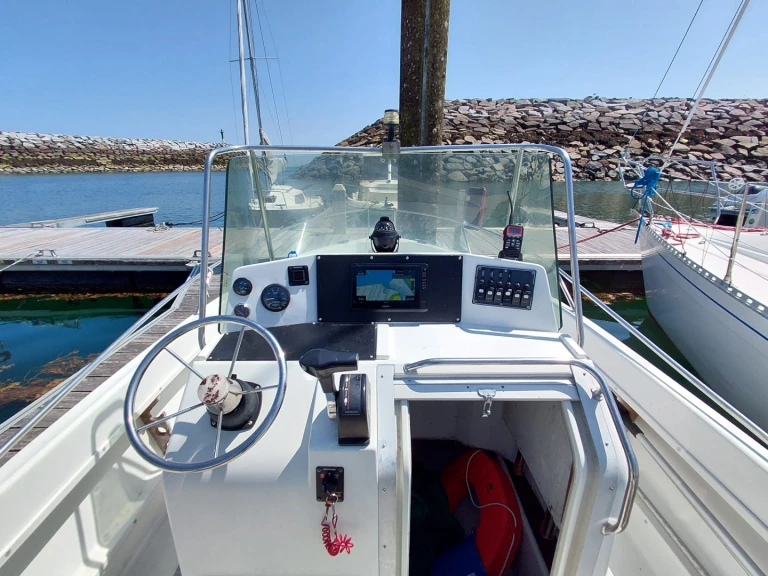 Motorboot mieten in Saint-Quay-Portrieux zum besten Preis
