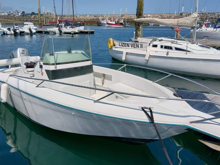 Boot mieten Saint-Quay-Portrieux günstig Cap Camarat 675