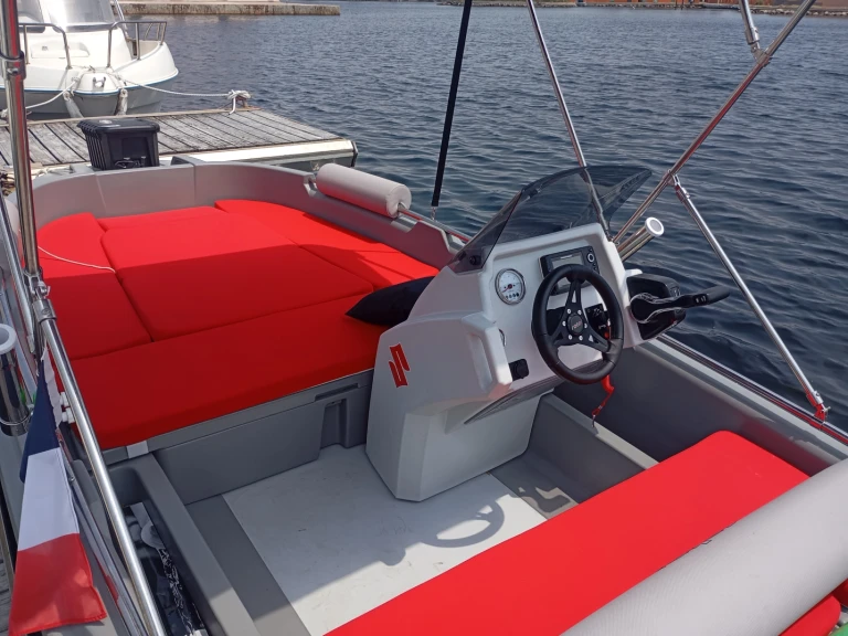 Vermietung Motorboot  roto hydra mit Führerschein